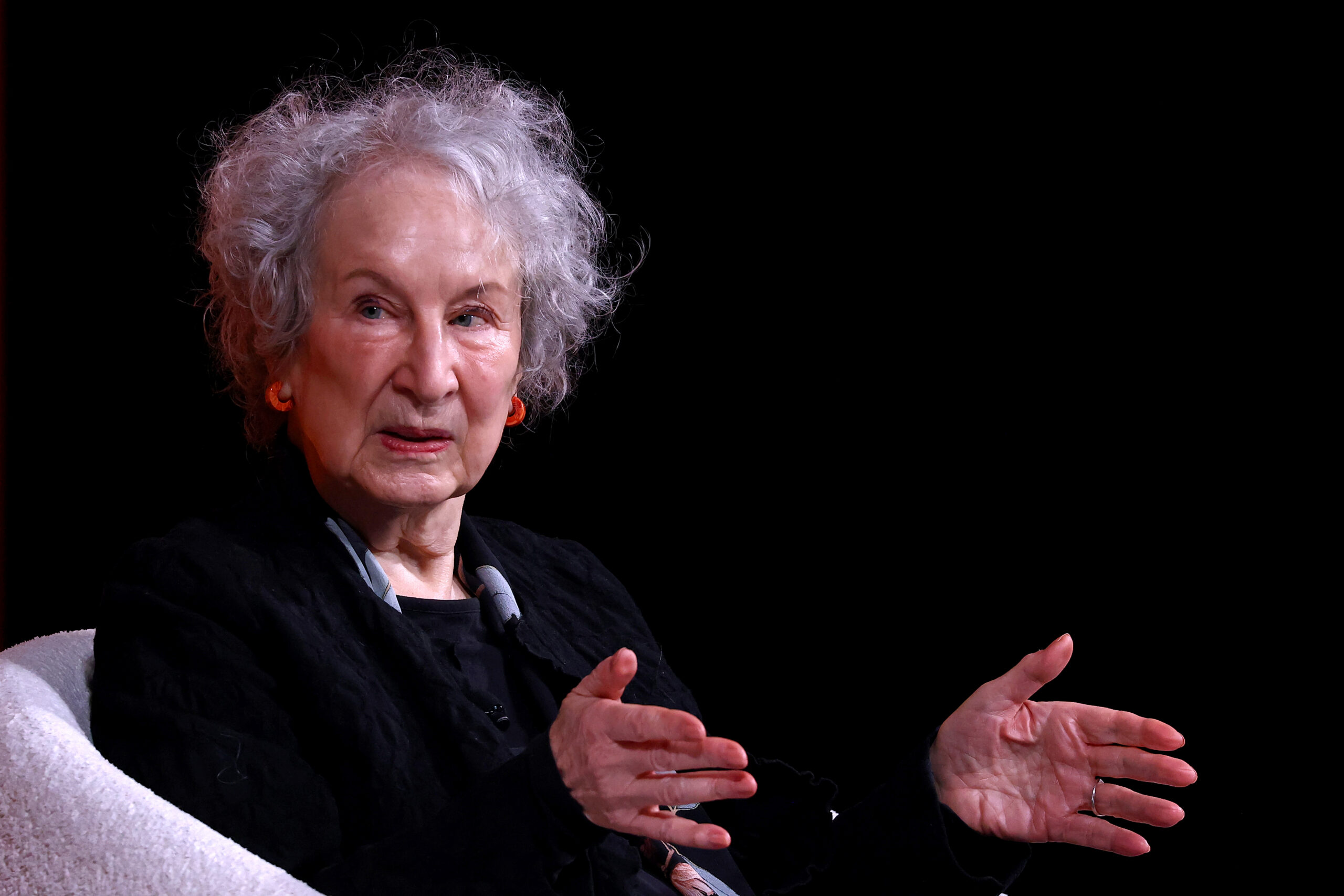 Margaret Atwood on AI: “Garbage In, Garbage Out” – Babell Literary Festival Assessment