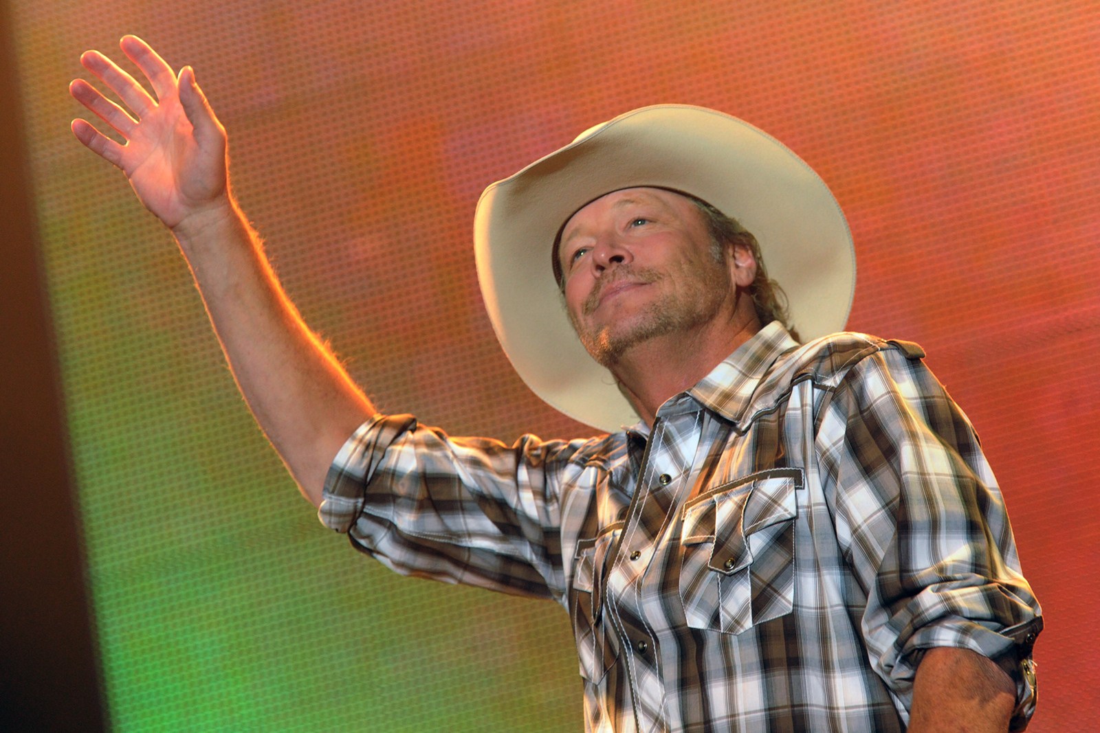 Why Did Alan Jackson Retire? The Reasons Behind His Farewell Tour