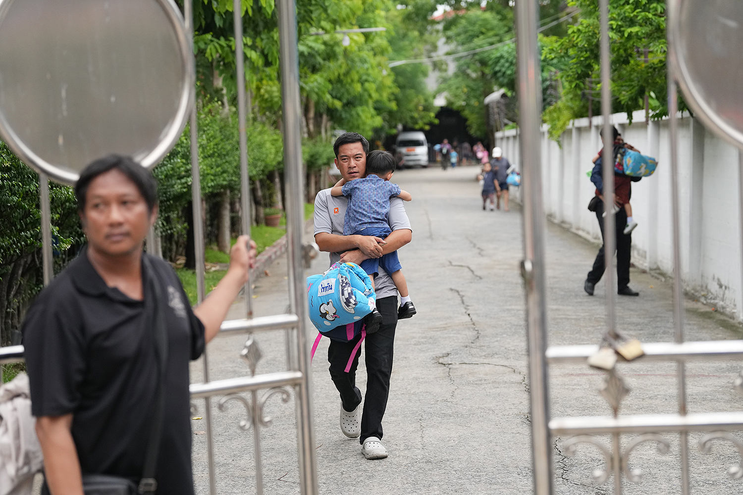 Tragedy in Nonthaburi: Student Kills Six at Debsirin School After Grandparent Attack