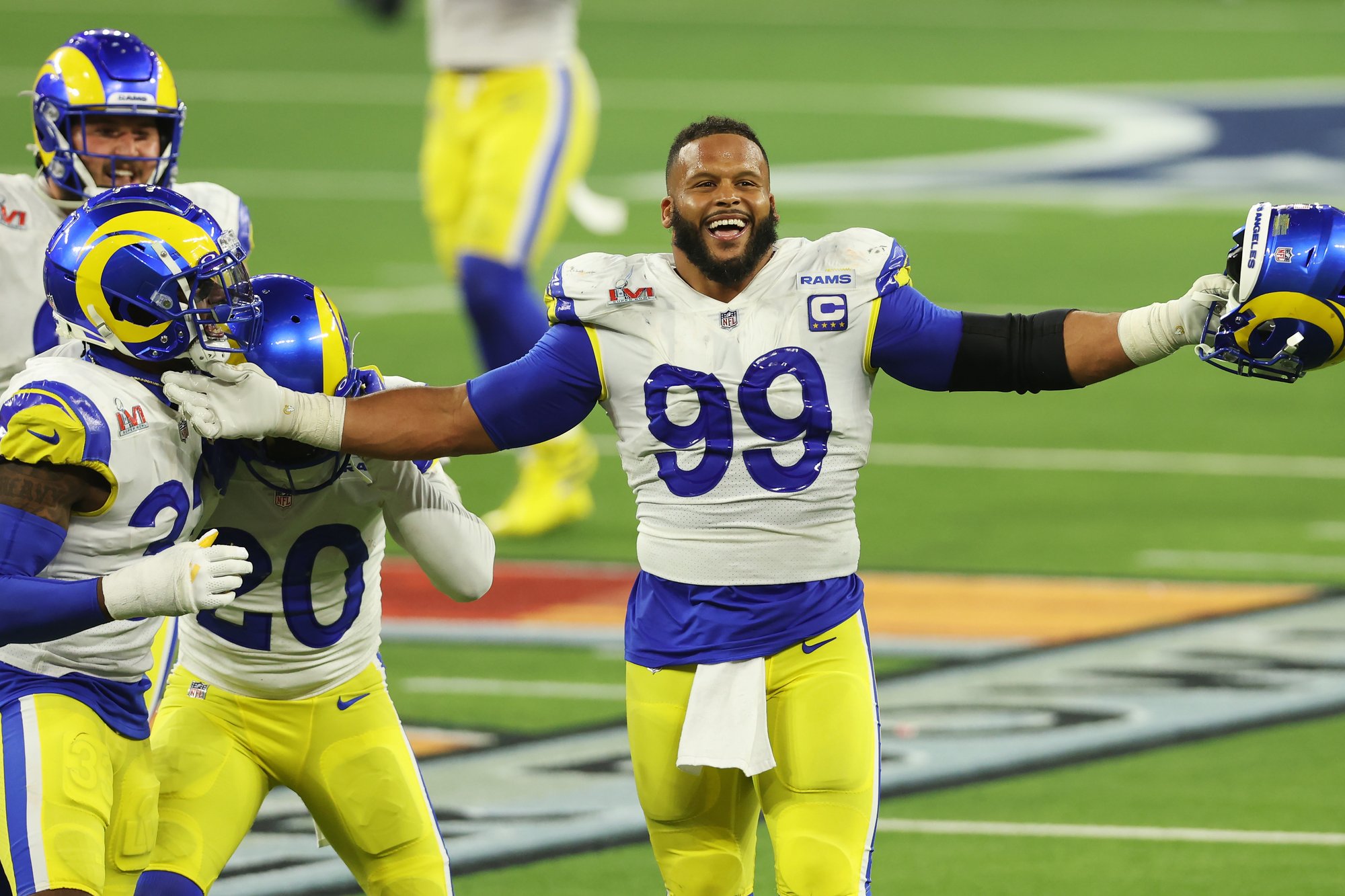 Aaron Donald Unretires: Superstar Defensive Tackle Returns to Los Angeles Rams for 2026 Season